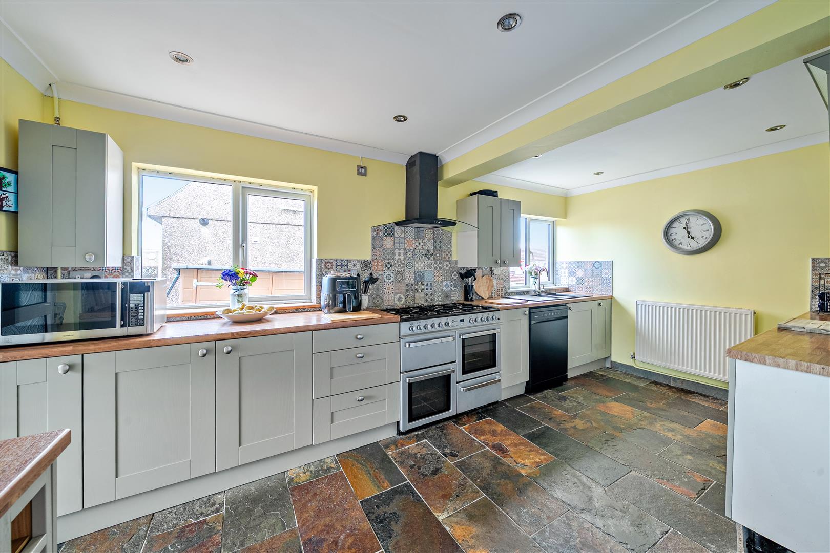 Pen Y Fro, Dunvant, Swansea, SA2 7TR